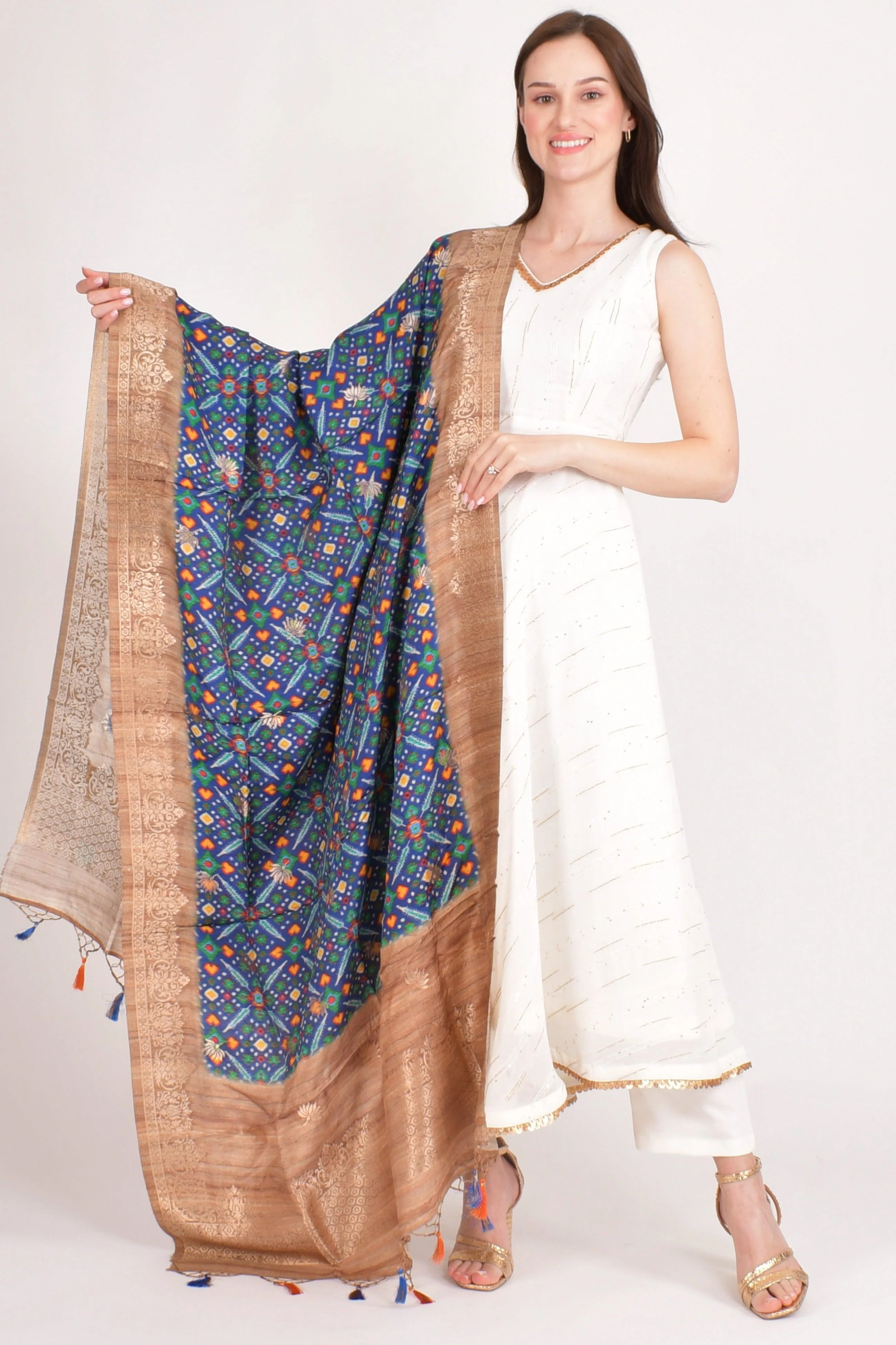 Samaira Jacquard Patola Print Dupatta