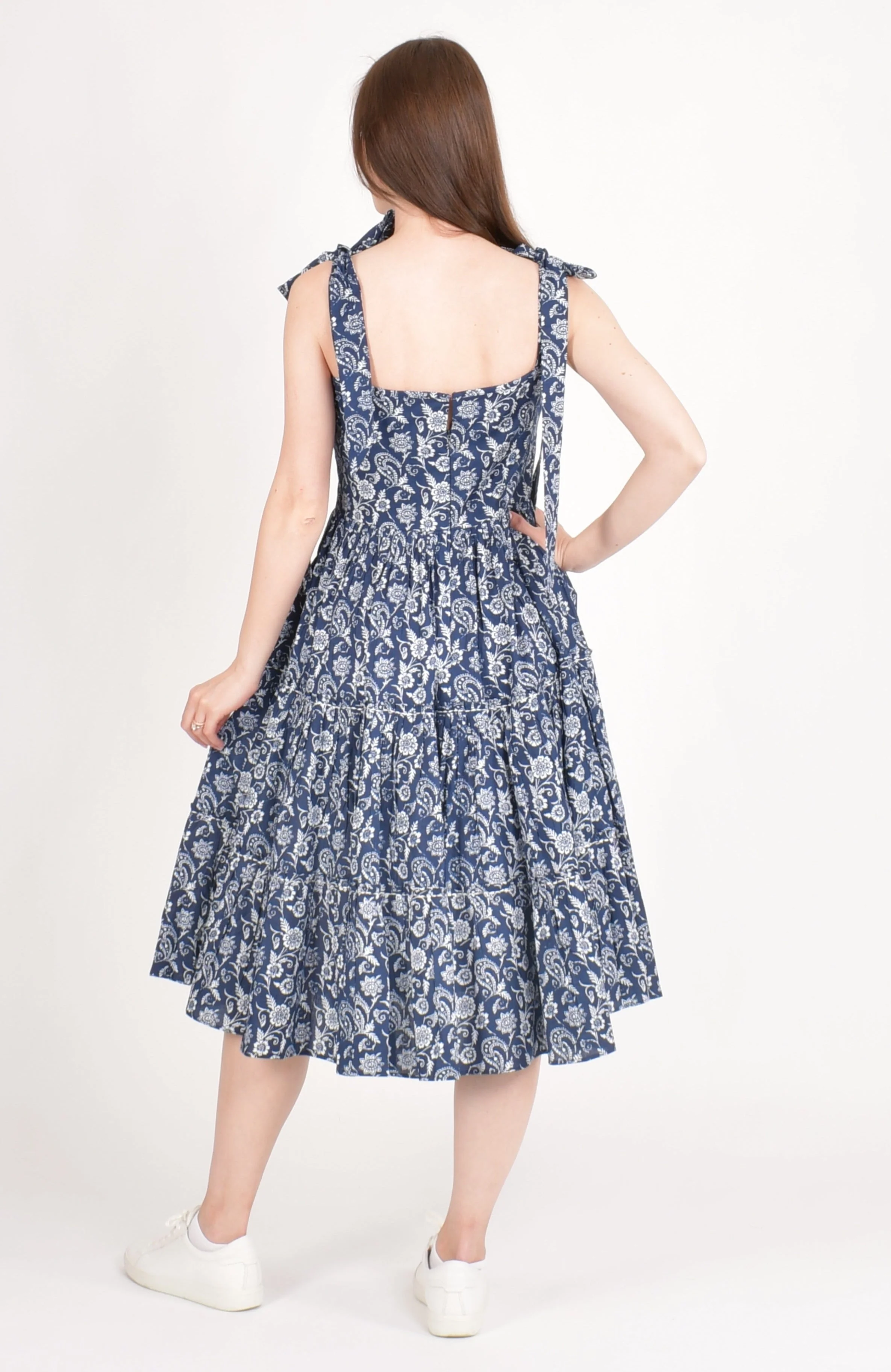 Mila Blue Tiered Midi Dress - Image 2